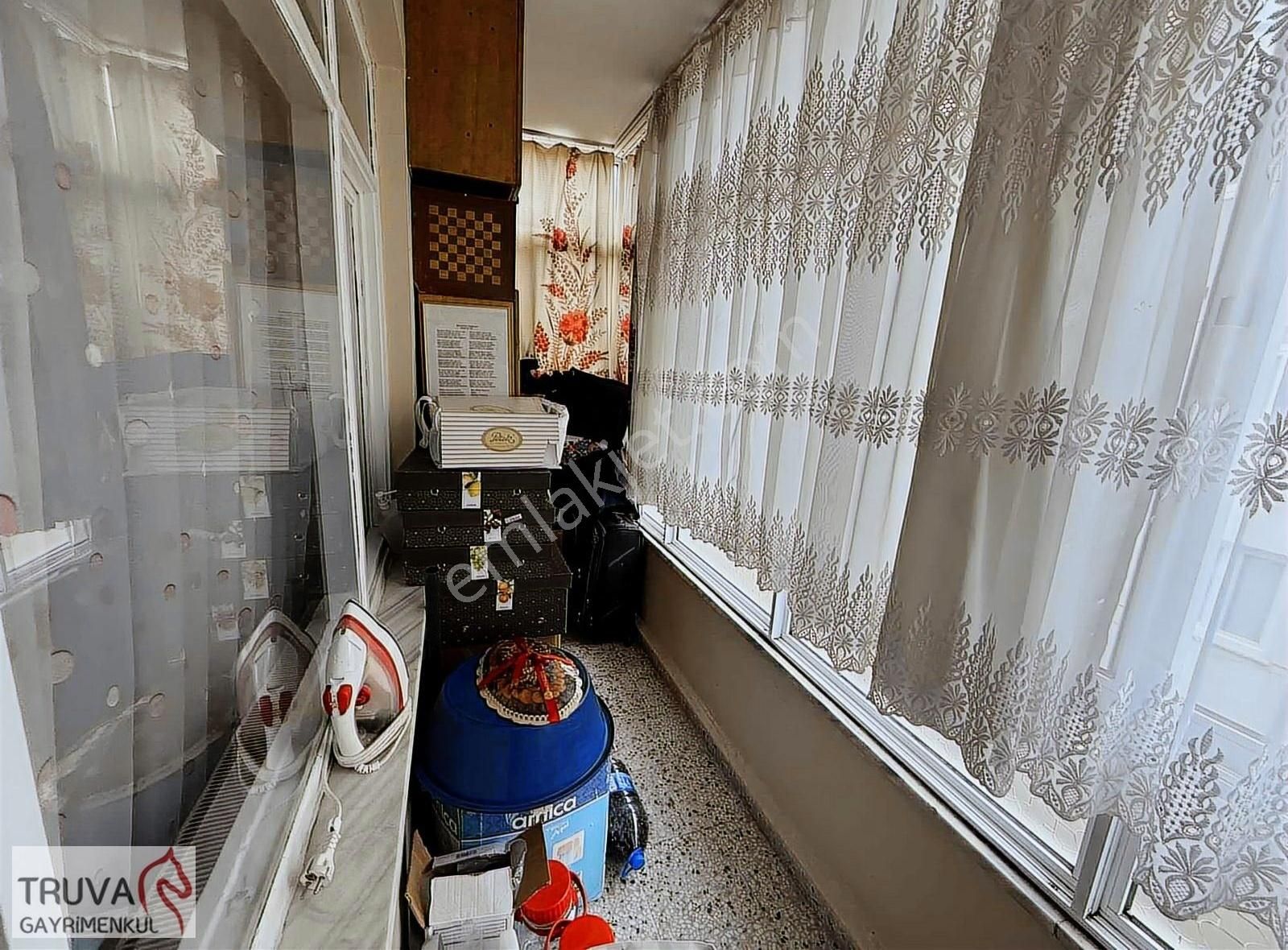 Kartal Topselvi Yalı Mahallesinde Aile Binasında 110 M2 2+1 - Görsel 20