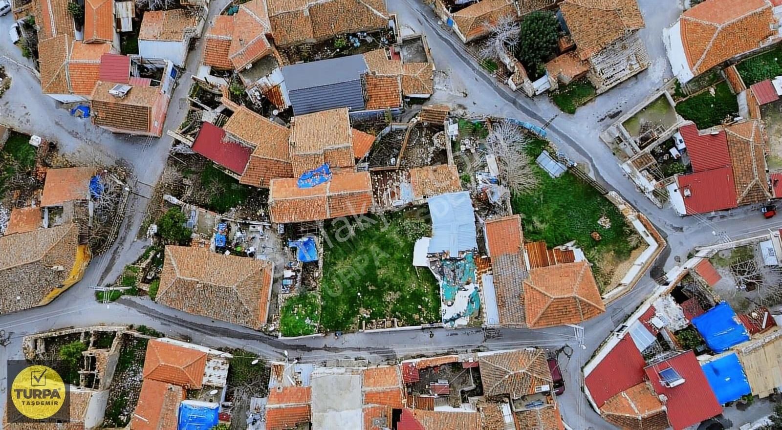 İzmir Bayındır Hacı İbrahim Mah.'nde 2 Kat İmarlı Satılık Arsa - Görsel 11