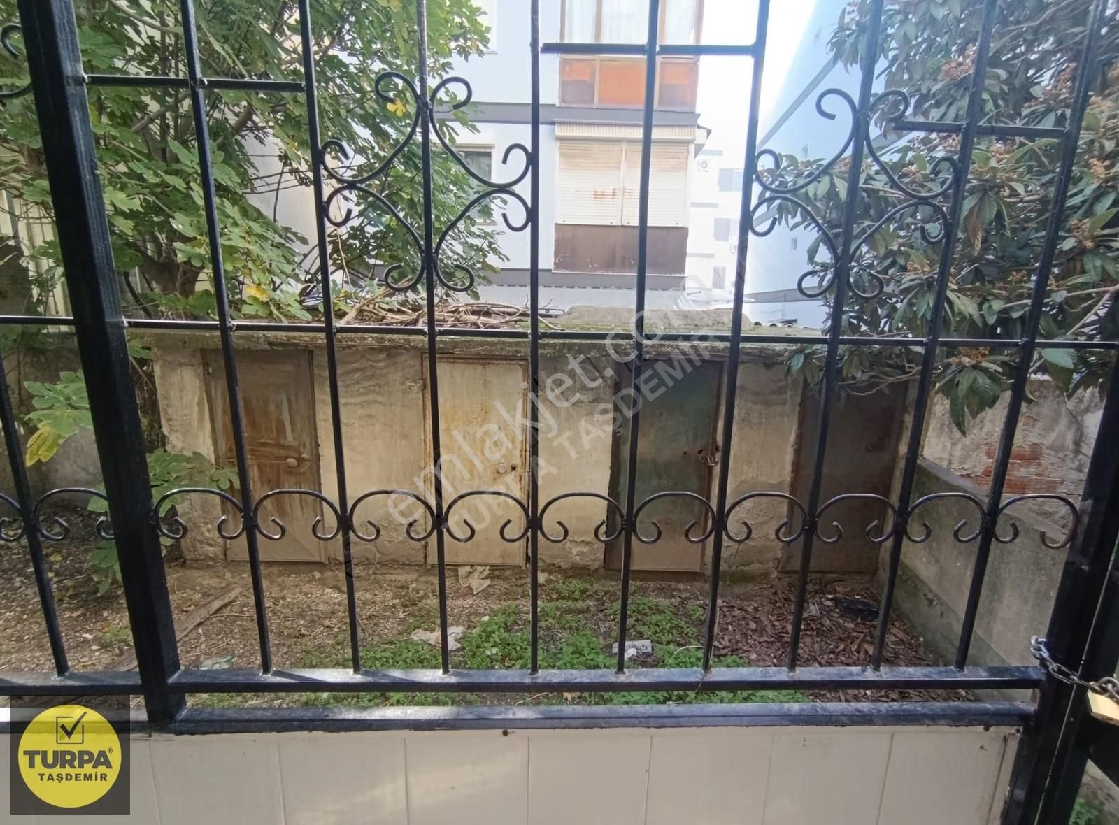 Balçova Onur Mahallesi'nde 2+1 Satılık Daire - Görsel 11