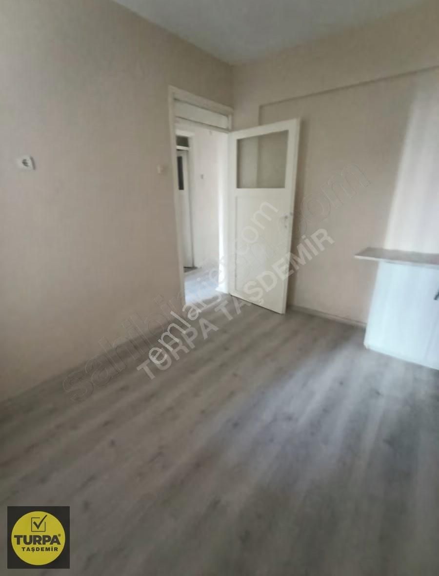 Balçova Onur Mahallesi'nde 2+1 Satılık Daire - Görsel 10