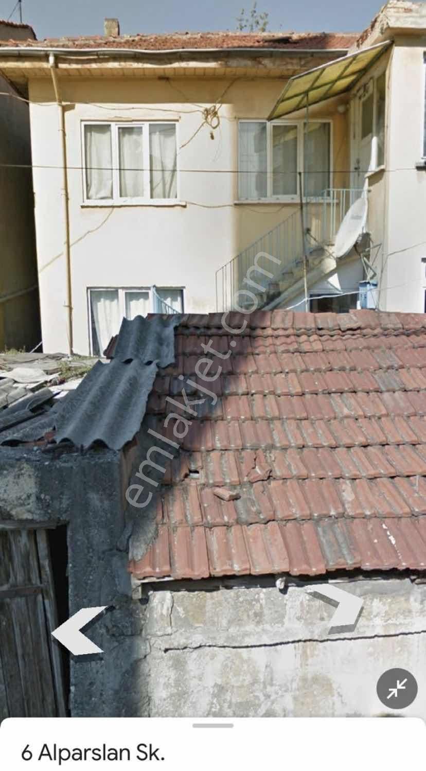 İnfo Gayrimenkul Köroğlu Mah Satılık Müstakil Ev 2 Katlı Bahçeli - Görsel 10