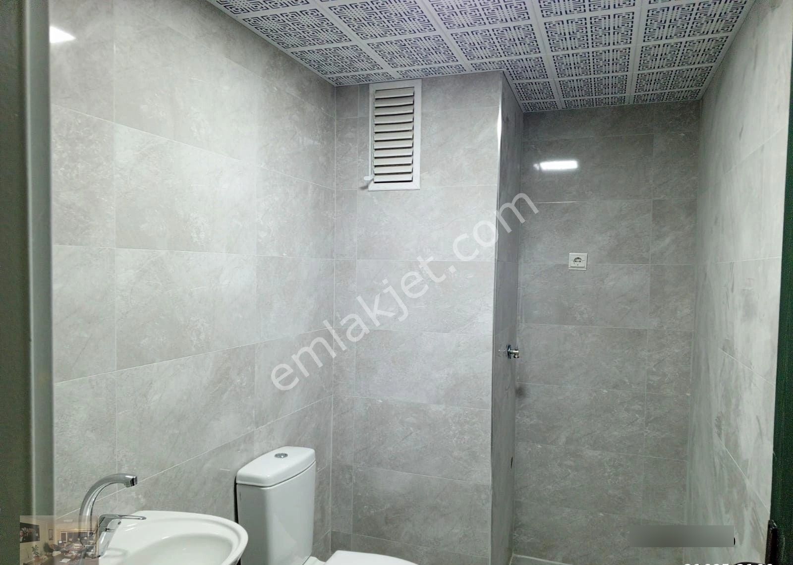 5.etapta Age Bloklarında Tek Emlaktan 3+1 Kiralık Daire - Görsel 15