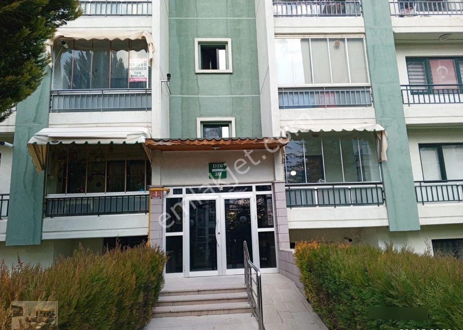 5.etapta Age Bloklarında Tek Emlaktan 3+1 Kiralık Daire