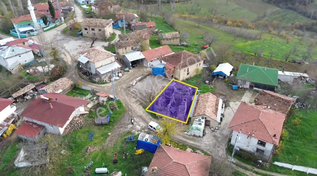 📍 Sakarya / Geyve – Çamlık Mahallesi 135 Ada, 31 Parsel 77 M2 Yapı Ve Konteynır Koymalık Arsa - Görsel 2