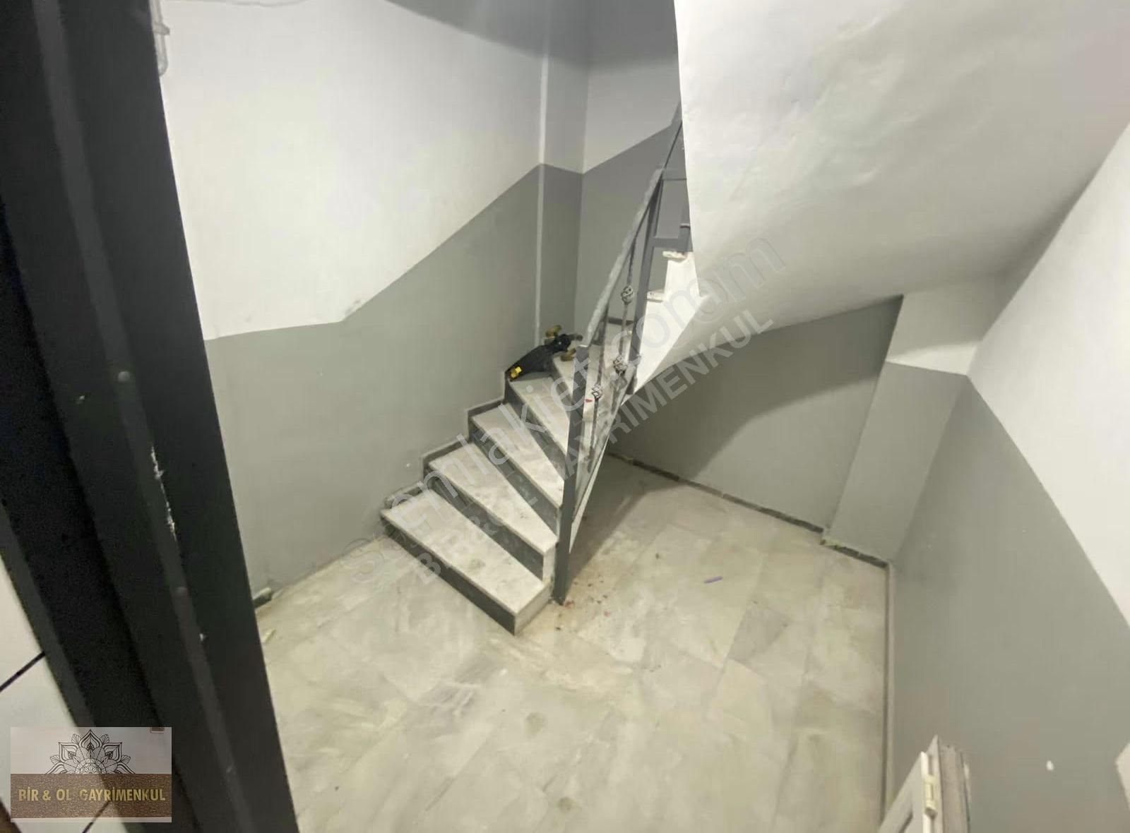 Sultangazi 50.yıl Mah. Kredili 2+1 100m2 Bahçekat - Görsel 7