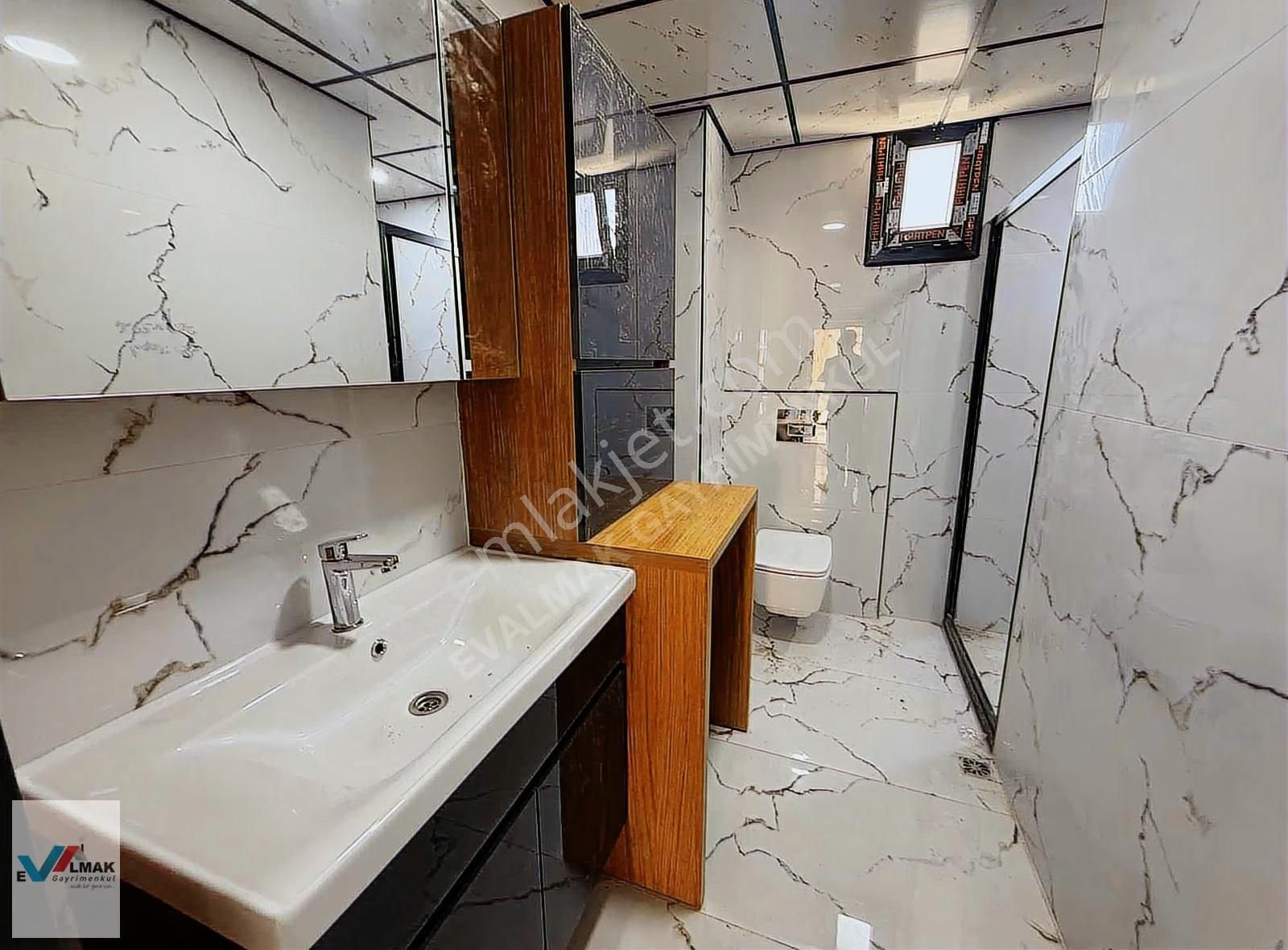 Evalmak'ta Halkalı Mah. Lüks Yapım 5+2 (180m2)satılık Dubleks - Görsel 18