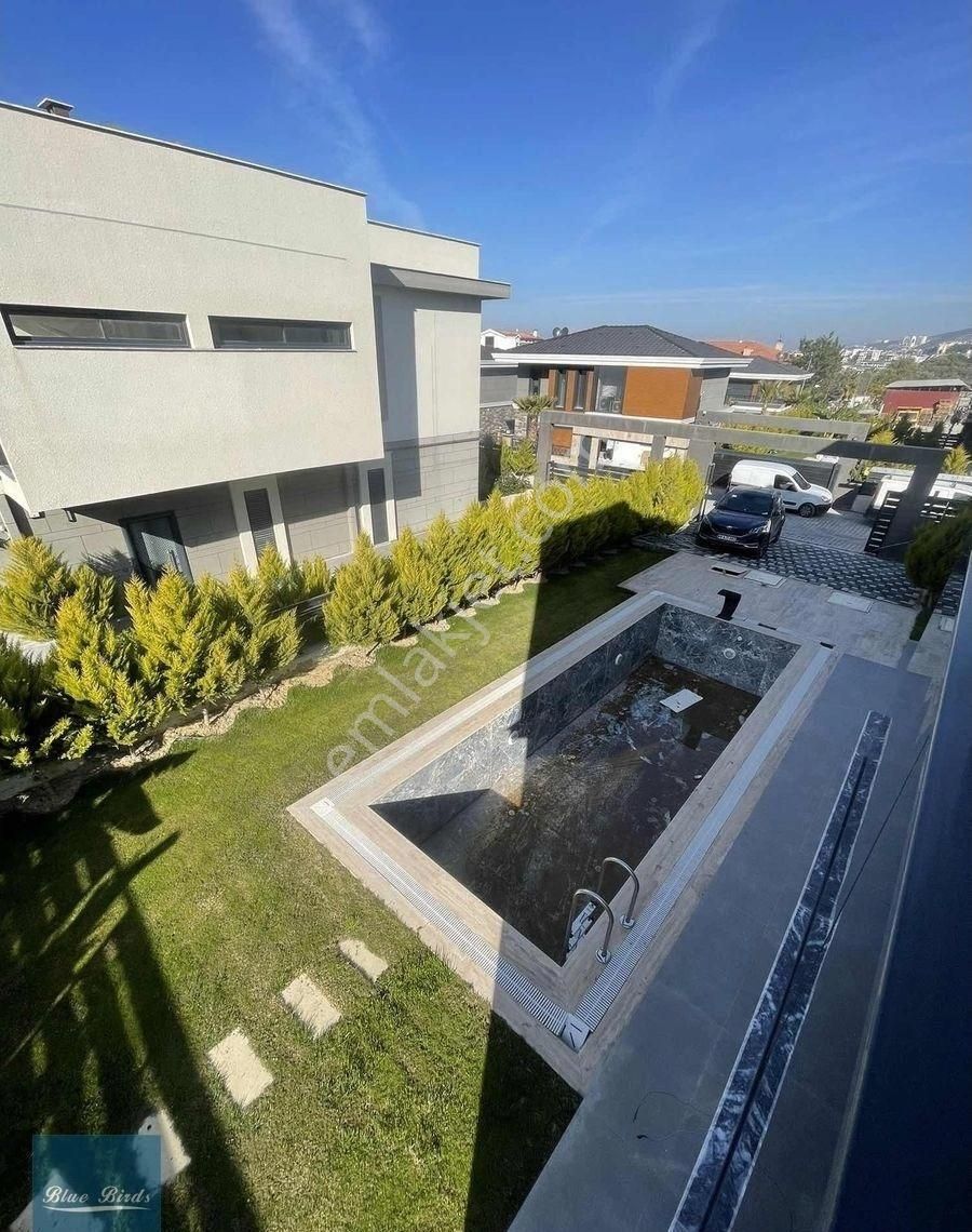 Kuşadası Değirmendere'de 500 M2 Bahçe İçerisinde Lüks Villa - Görsel 5