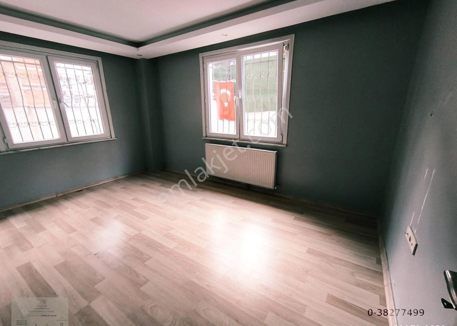 Cihangirde Osmanpaşa Caddesinde 100 M2 2+1 Giriş Kat Güney Cephe Boş Daire - Görsel 12