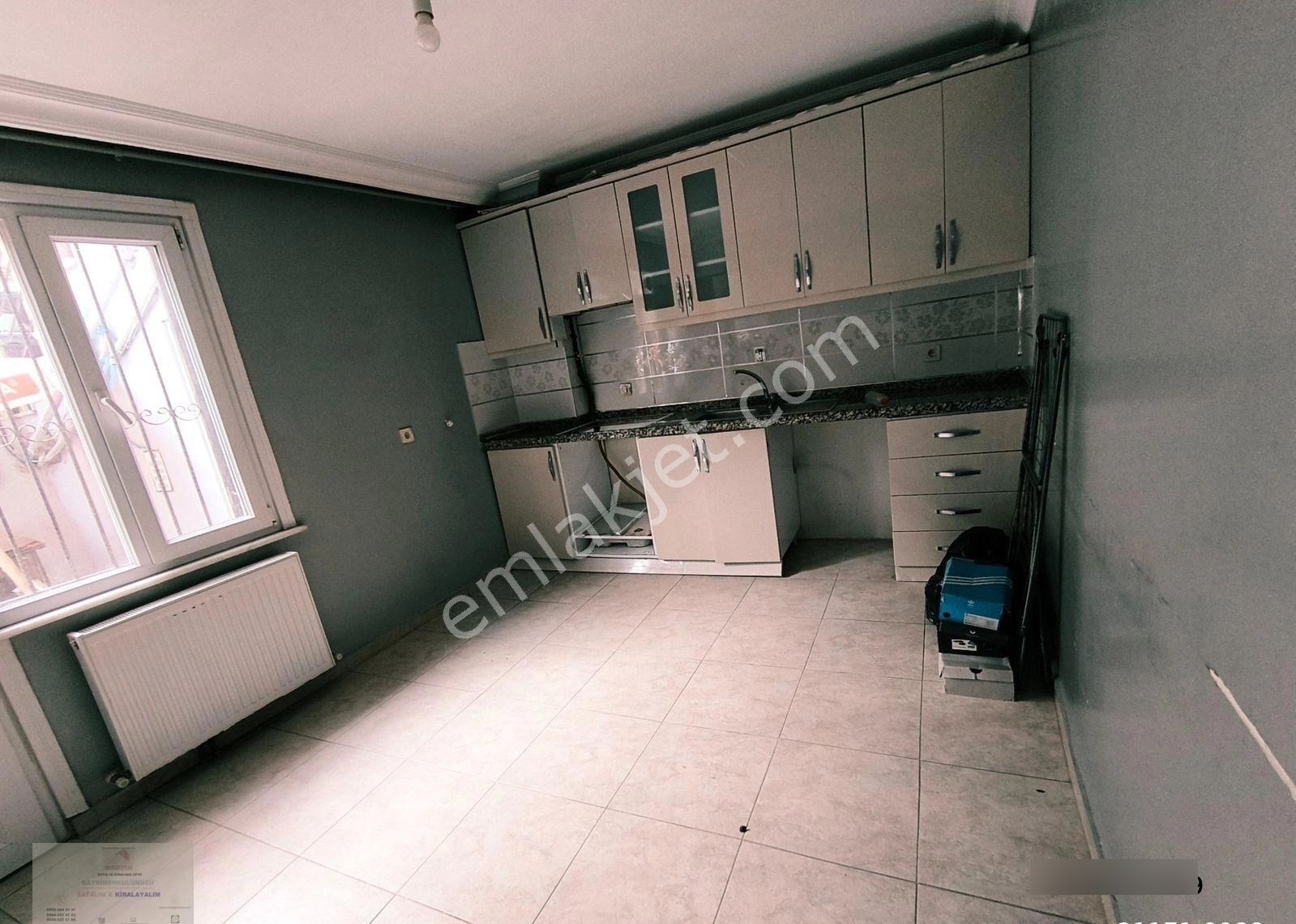 Cihangirde Osmanpaşa Caddesinde 100 M2 2+1 Giriş Kat Güney Cephe Boş Daire - Görsel 16