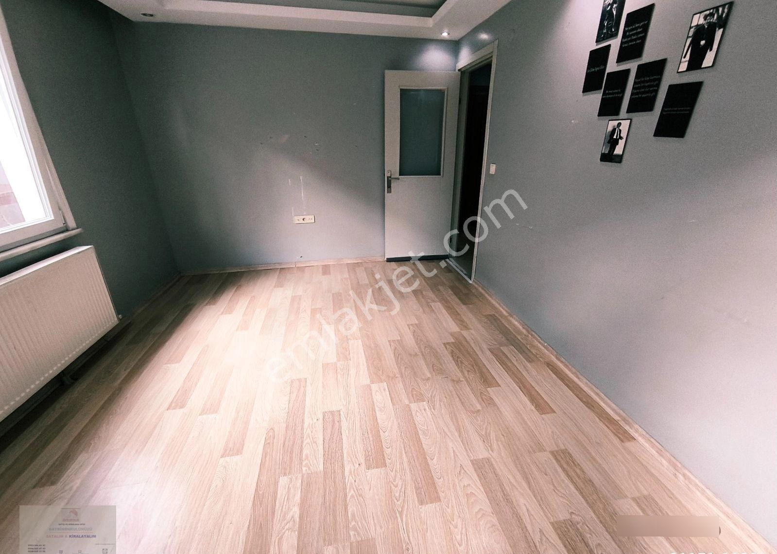 Cihangirde Osmanpaşa Caddesinde 100 M2 2+1 Giriş Kat Güney Cephe Boş Daire - Görsel 29