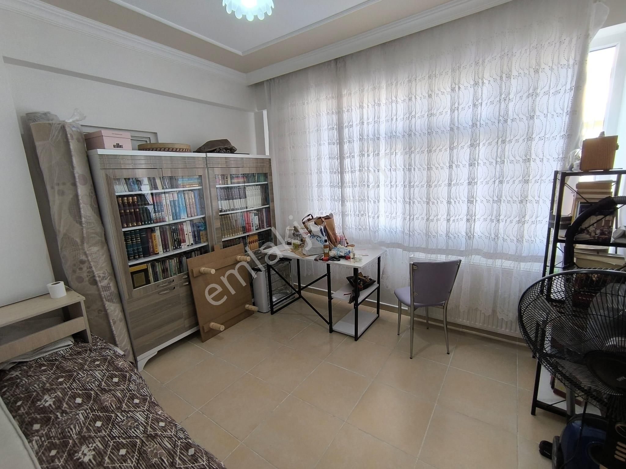 Şair Nabi Mahallesi'nde Doğal Gazlı Ve Asansörlü Yeni Temiz 3+1 Kiralık Daire - Görsel 10