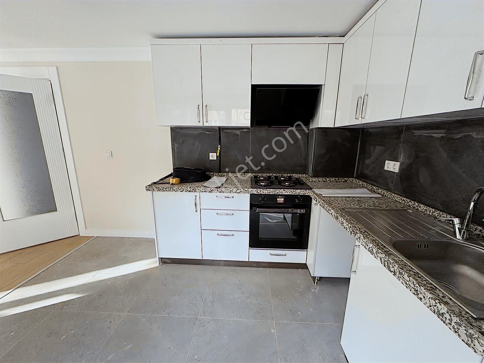 Kuttaş'tan Bahçelide Başkent Hastane Yakını Yeni Bina 2+1satılık - Görsel 6