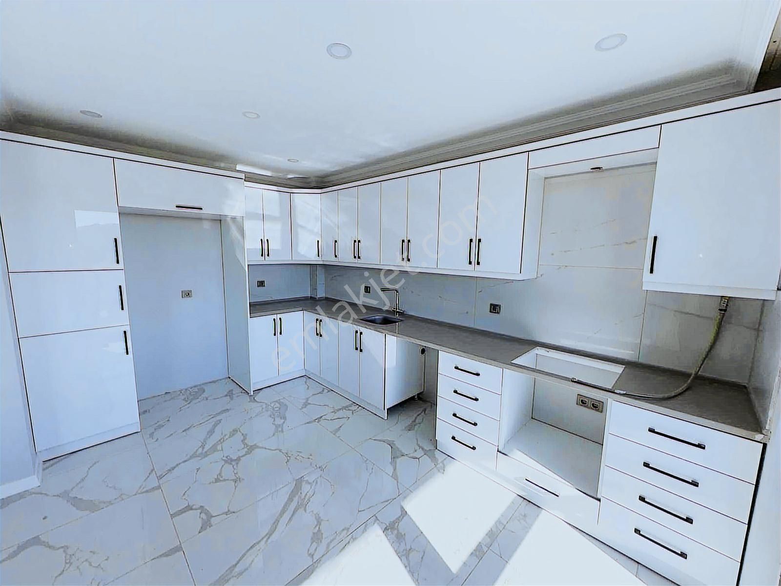 Merkez Kemerköprü Satılık Müstakil Garajlı 4+1 Sıfır Daire - Görsel 16