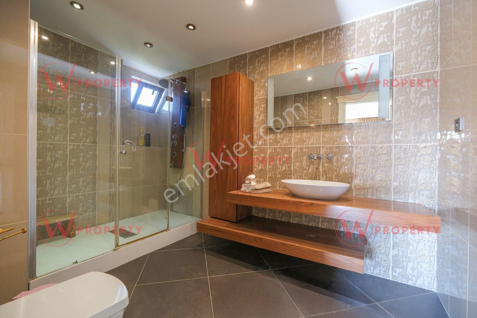 W Property Lemas Konaklarında 4+1 + Kış Bahçeli Müstakil Villa - Görsel 2