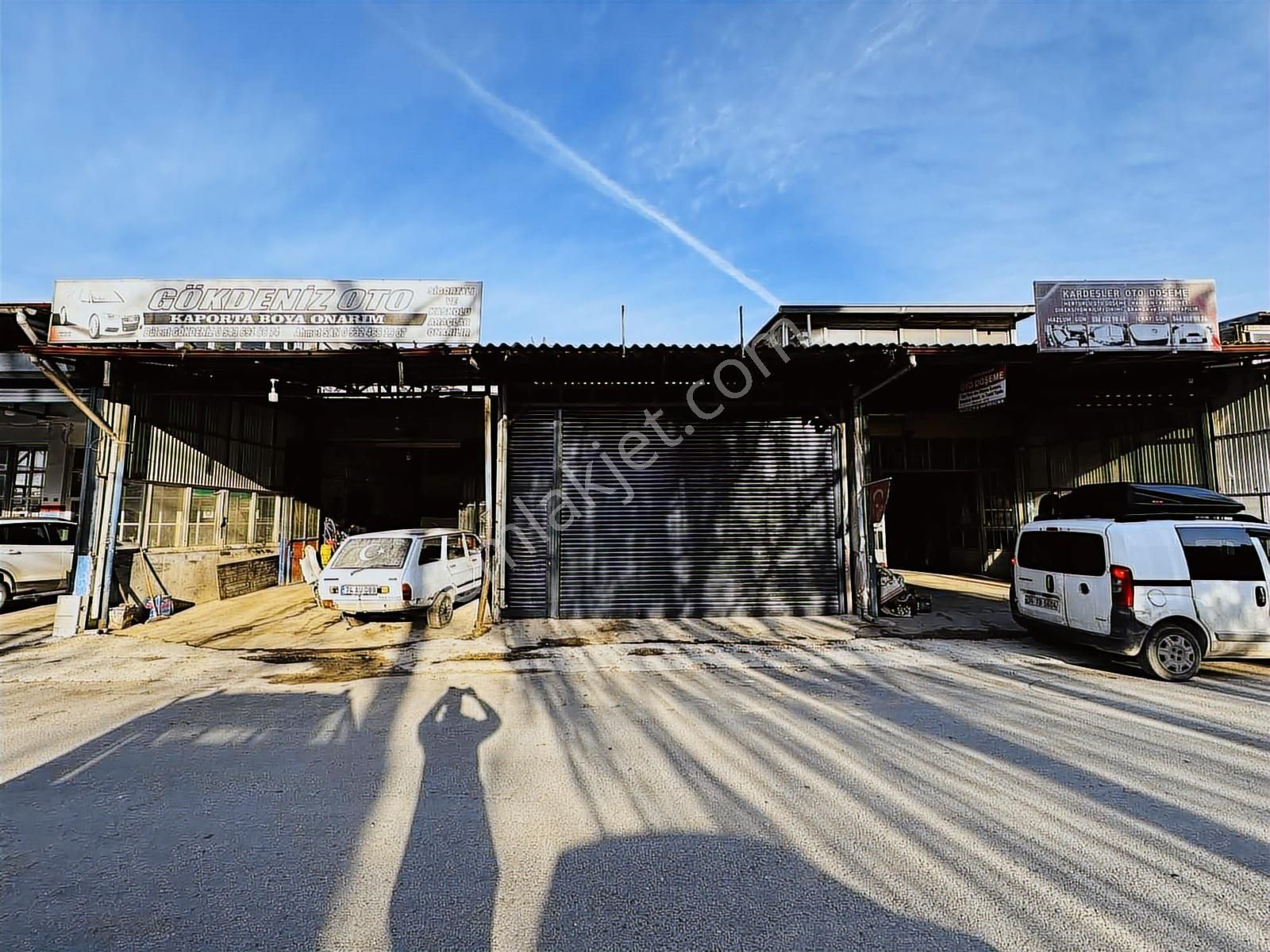 Merkez Gölbucağı Sanayi Kiralık Ön Cephe Dükkan