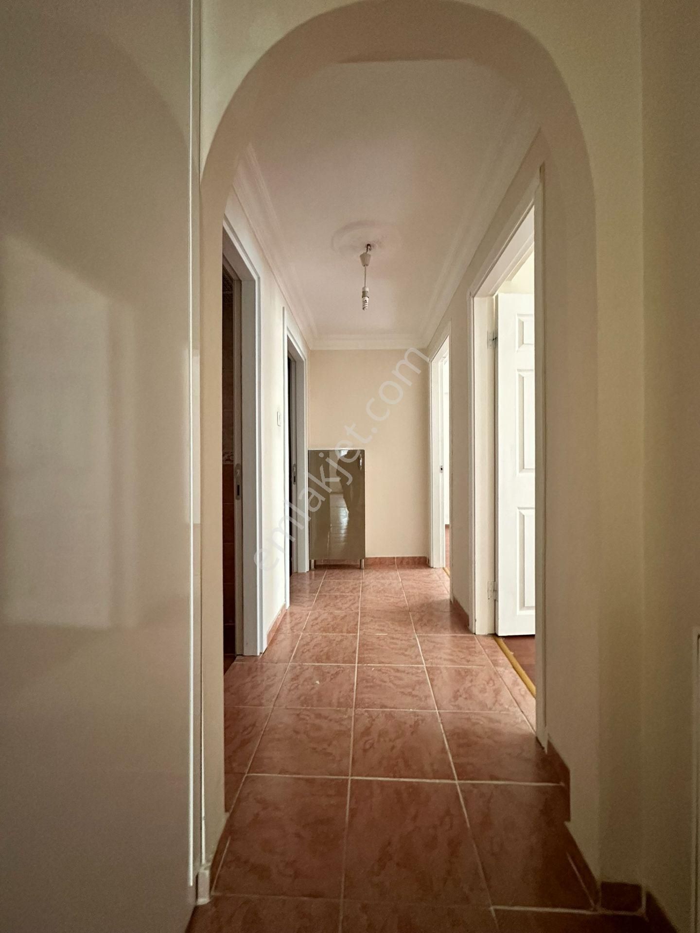 Pursaklar Mehmet Zengin Emlak'tan Çarşı İçinde Ankastre Serili, Ebeveyn Banyolu 2.kat 3+1 Masrafsız - Görsel 27