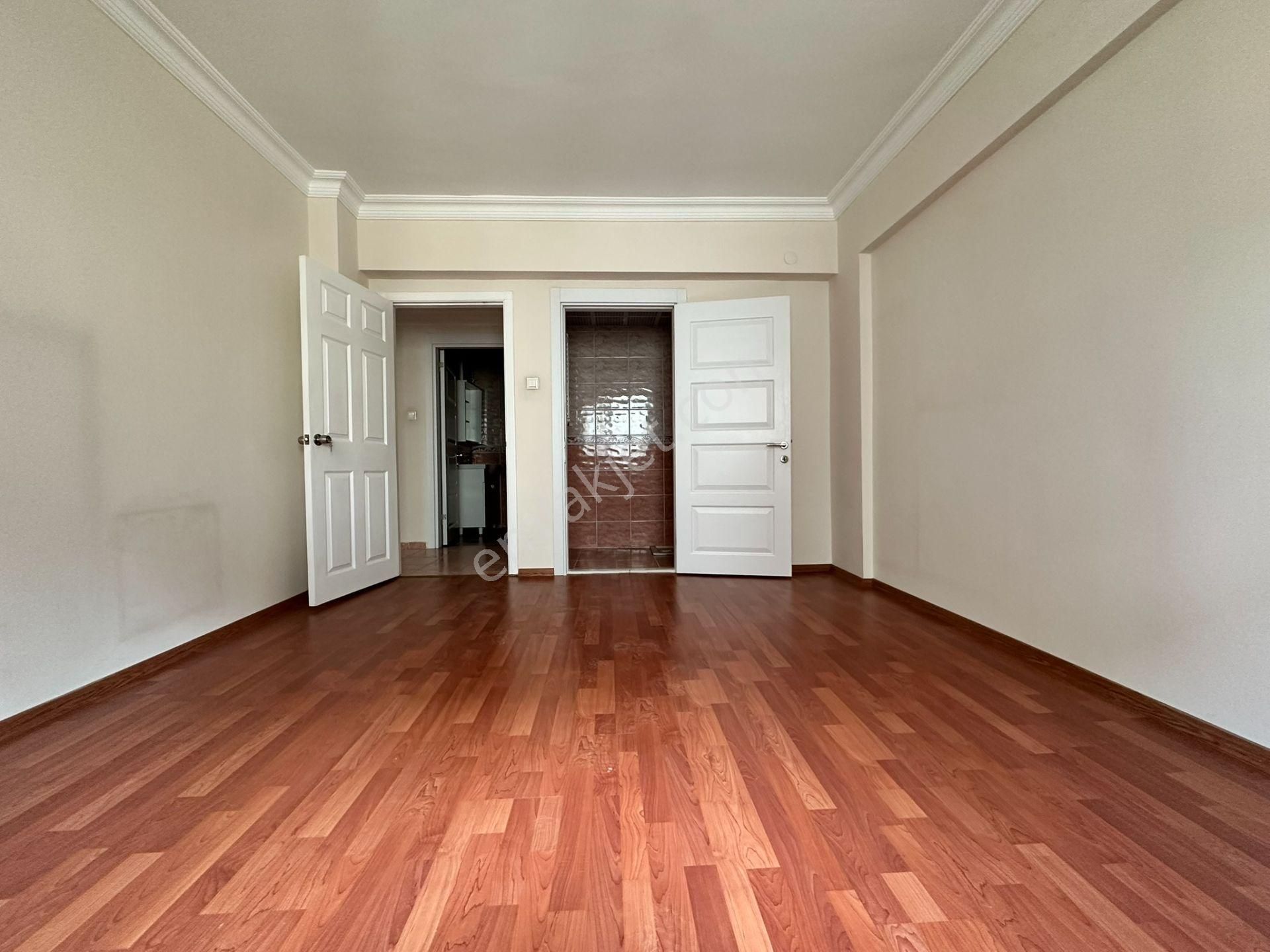 Pursaklar Mehmet Zengin Emlak'tan Çarşı İçinde Ankastre Serili, Ebeveyn Banyolu 2.kat 3+1 Masrafsız - Görsel 19