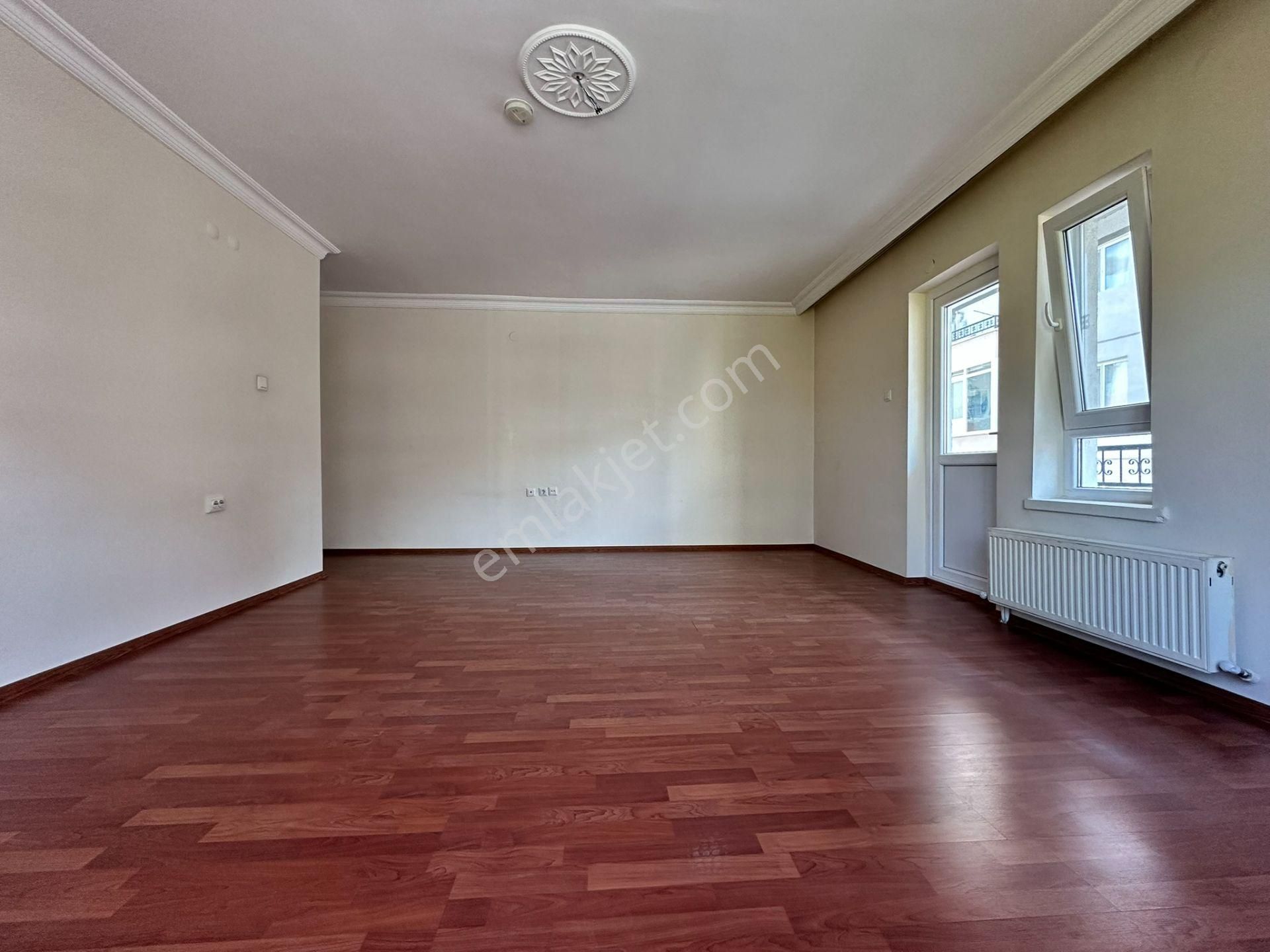 Pursaklar Mehmet Zengin Emlak'tan Çarşı İçinde Ankastre Serili, Ebeveyn Banyolu 2.kat 3+1 Masrafsız - Görsel 14