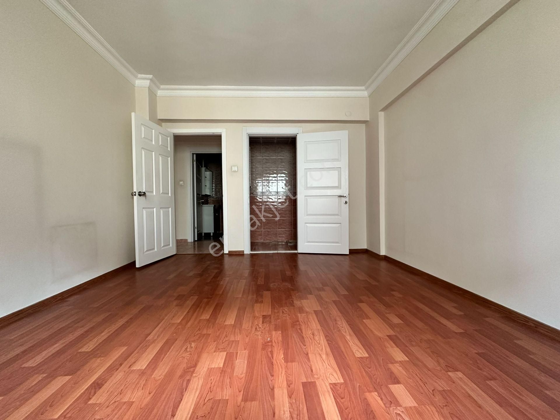 Pursaklar Mehmet Zengin Emlak'tan Çarşı İçinde Ankastre Serili, Ebeveyn Banyolu 2.kat 3+1 Masrafsız - Görsel 20