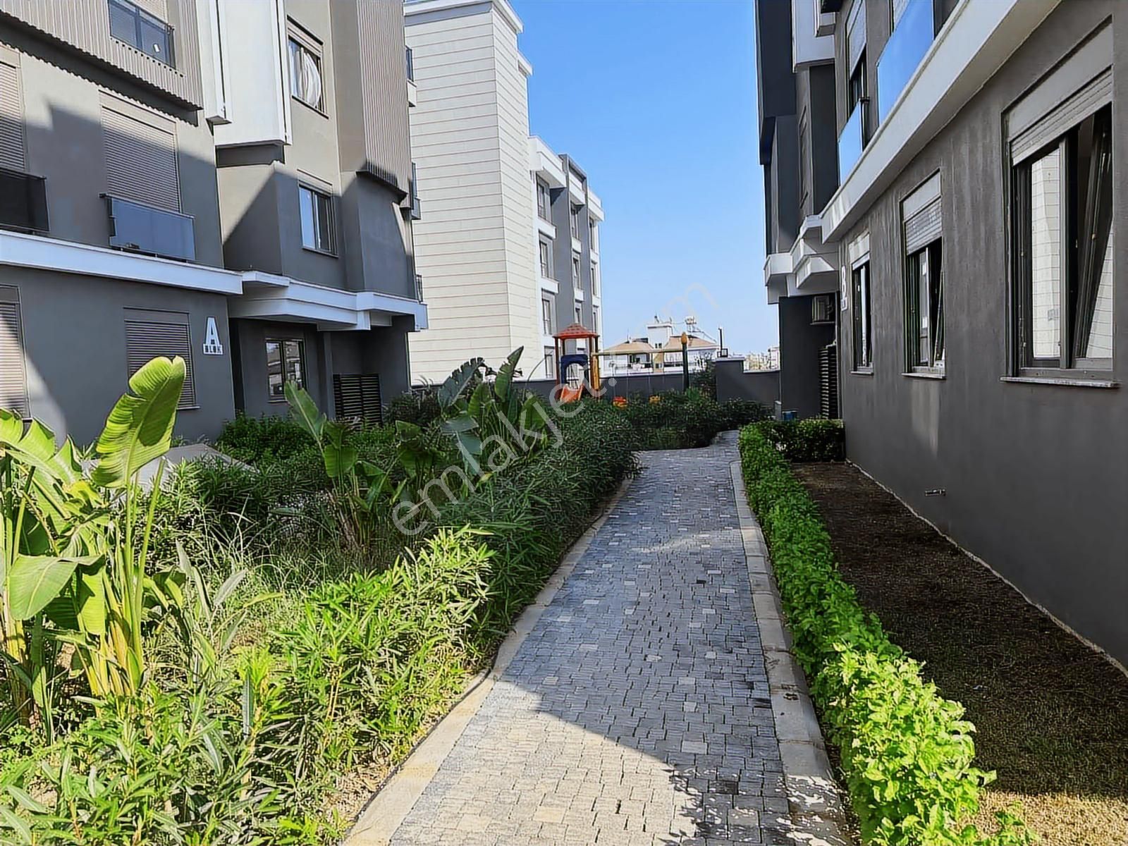 Ayanoğlu, Tramvay Yanı,ful Eşyalı - Görsel 26