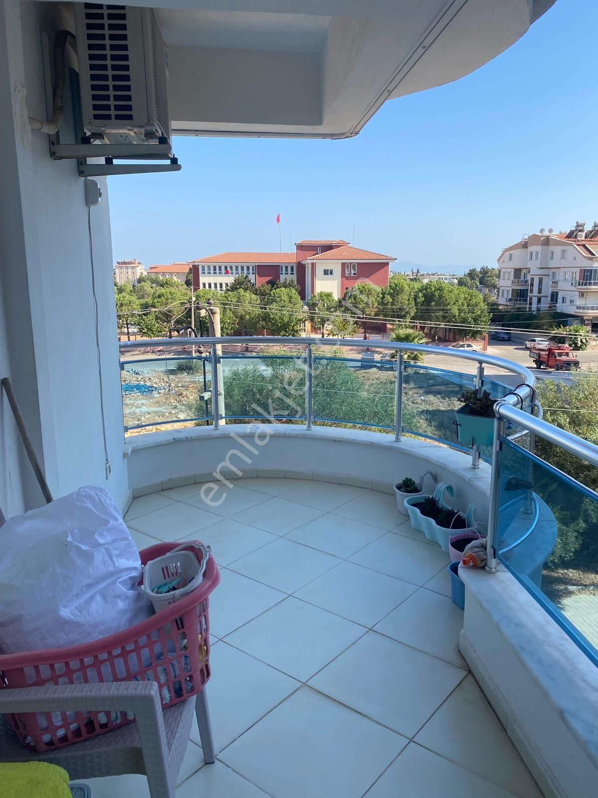 Didim Efeler Mahallesinde Geniş ,ayrı Mutfaklı, Masrafsız 3+1 Satılık Daire - Görsel 7