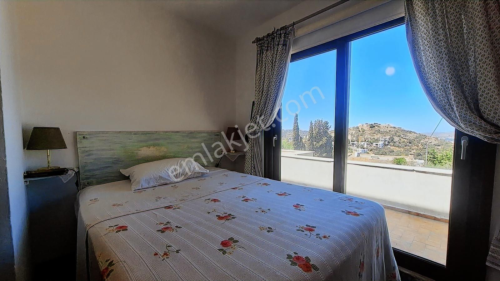 Gökçebel'de Doğa İle İç İçe Deniz Manzaralı Muhteşem Villa - Görsel 22