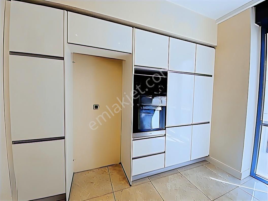 Suadiye Vapuryolu Sokak Caddeye 2.bina 6.katta 3+1 Satılık Daire - Görsel 13