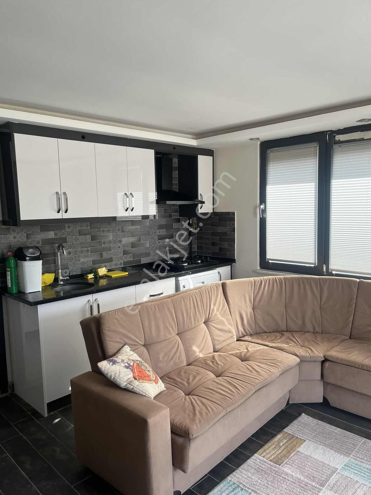 Kocabıyık Gayrimenkul'den Bereketler Satılık 2+0 Eşyalı Apart - Görsel 4