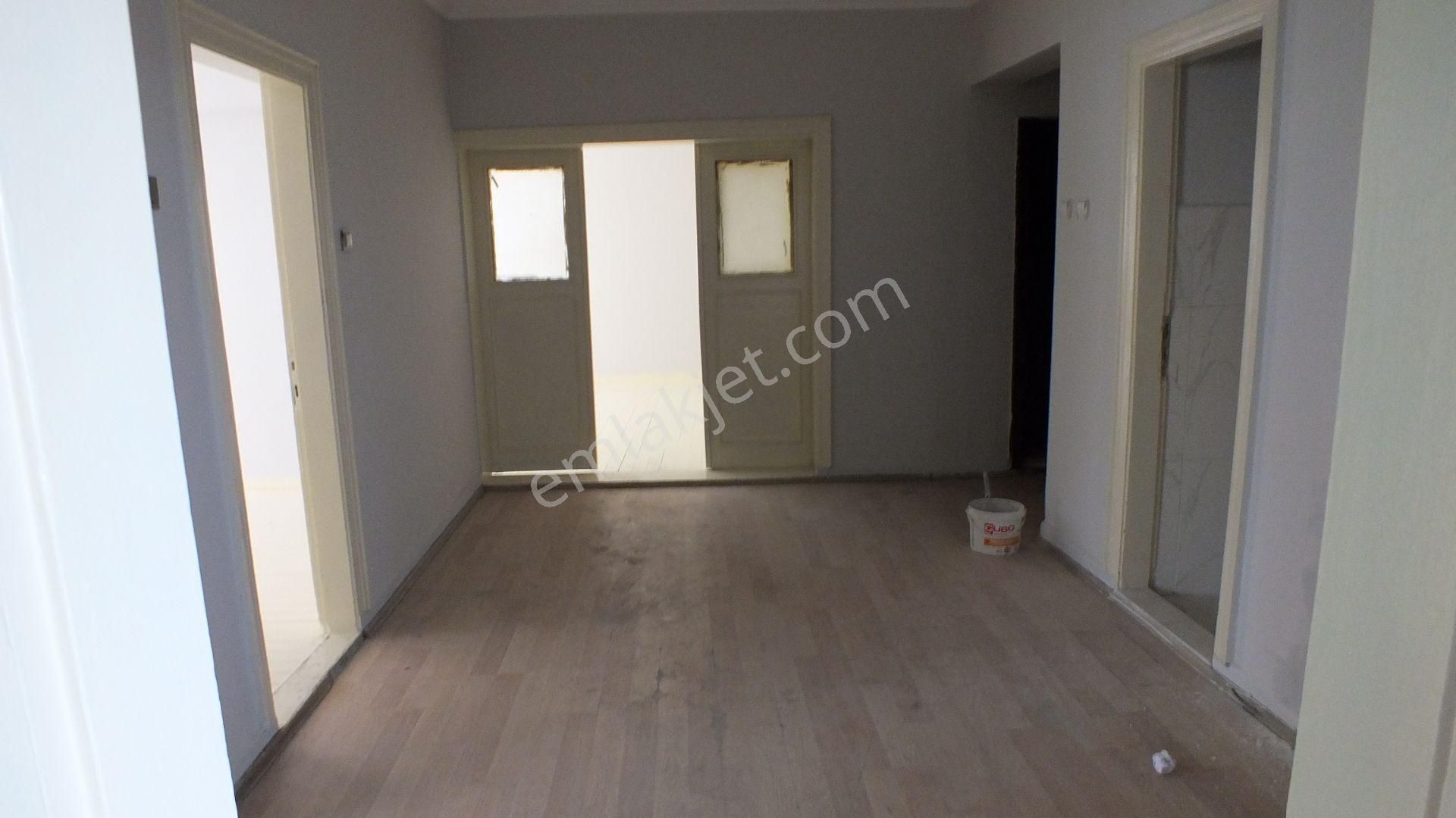 Cumhuriyet Mah. Zeytinlik Yokuşu Kiralık 1. Kat 2+1 Sobalı Daire - Görsel 25