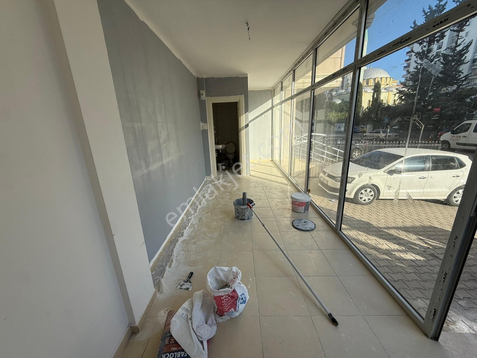 K.evren'de/gündüz Tekin Onay Tesisleri Cvr/19 M2 Ofis/8 M2 Cephe - Görsel 3