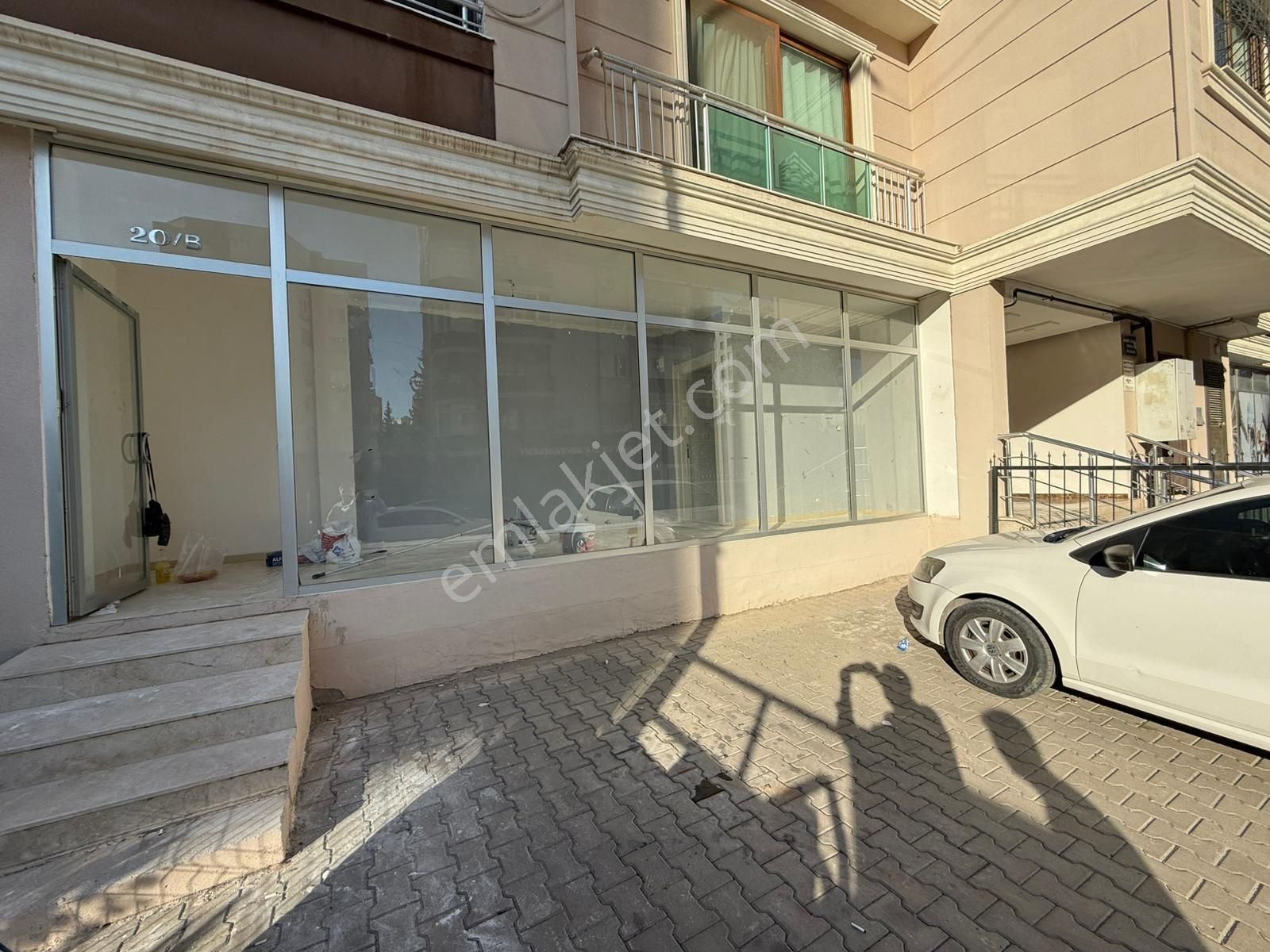 K.evren'de/gündüz Tekin Onay Tesisleri Cvr/19 M2 Ofis/8 M2 Cephe - Görsel 22