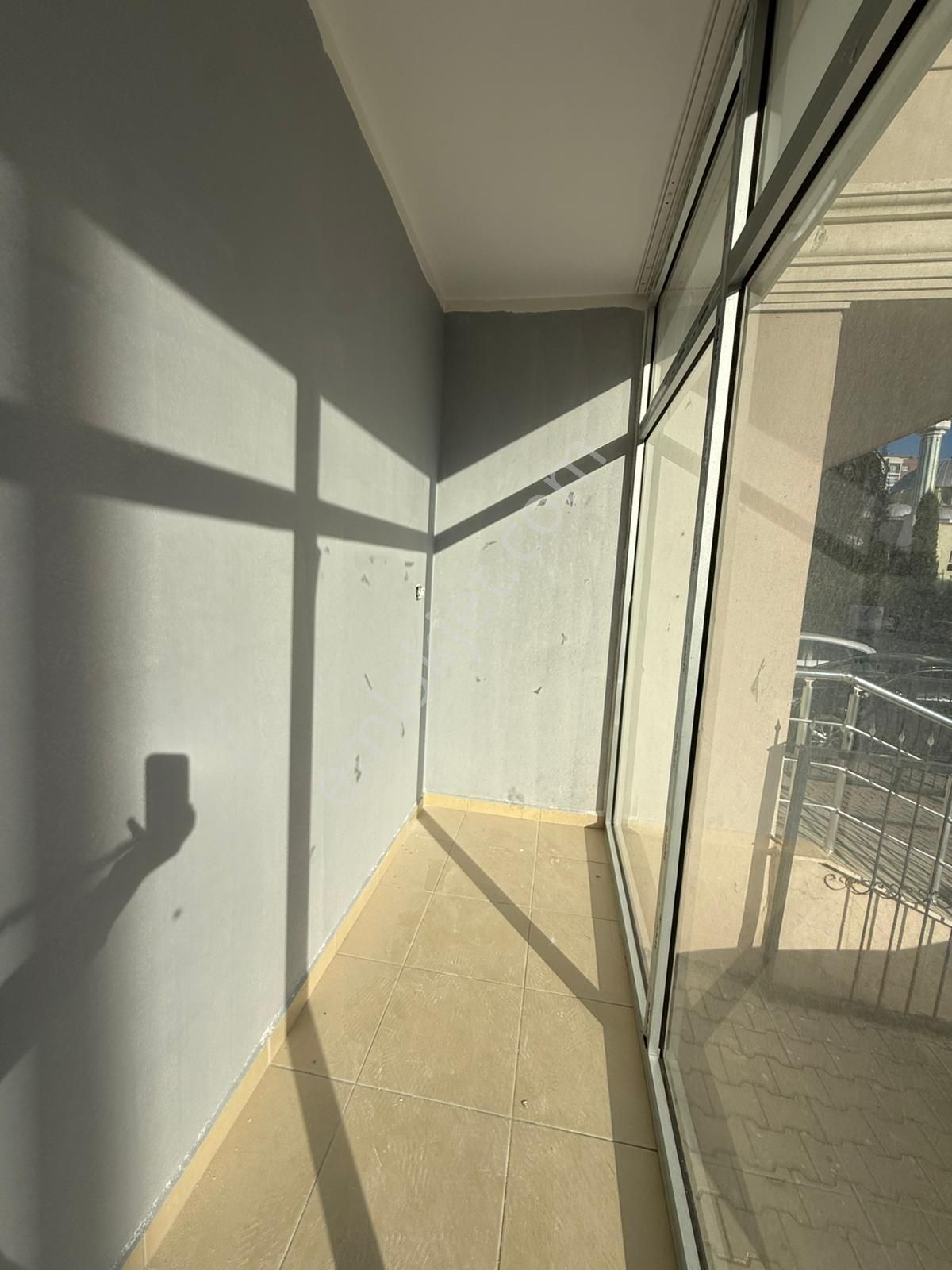 K.evren'de/gündüz Tekin Onay Tesisleri Cvr/19 M2 Ofis/8 M2 Cephe - Görsel 15