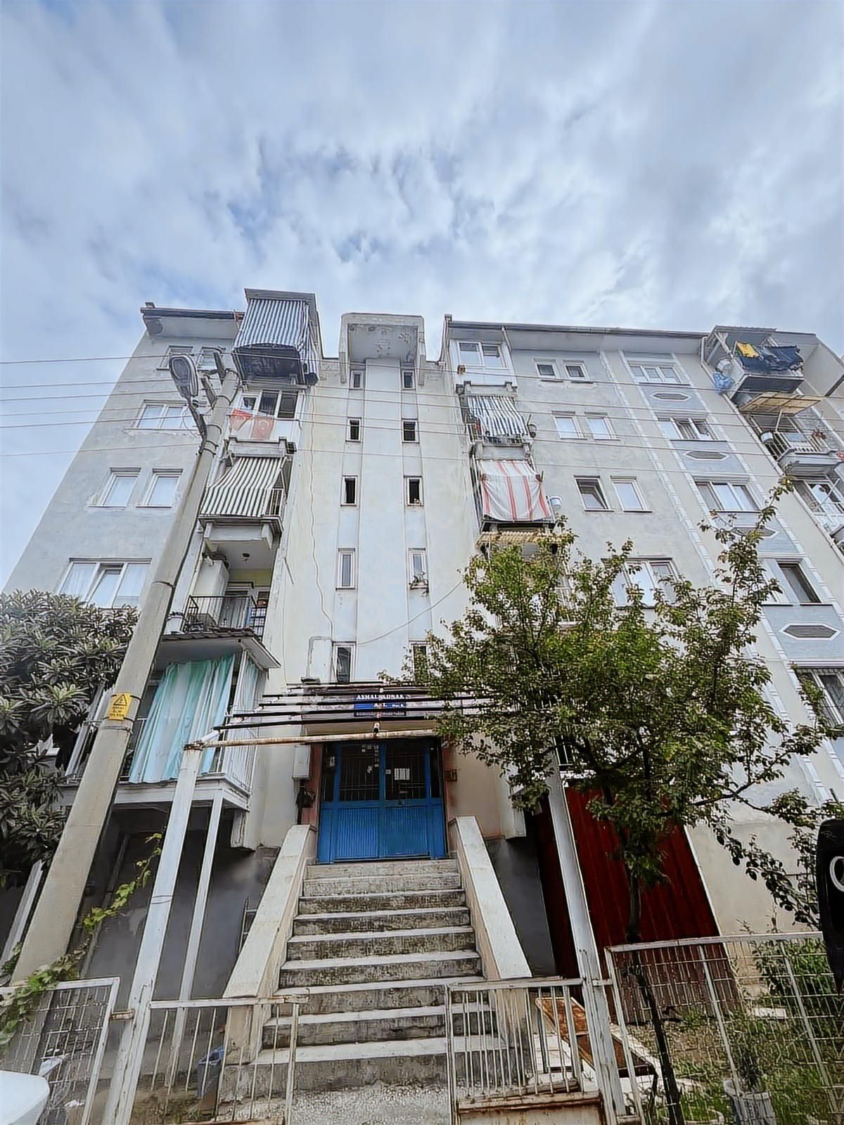 Kocabıyık Gayrimenkul'den Meska Evleri Tadilatlı Arakat Satılık - Görsel 3