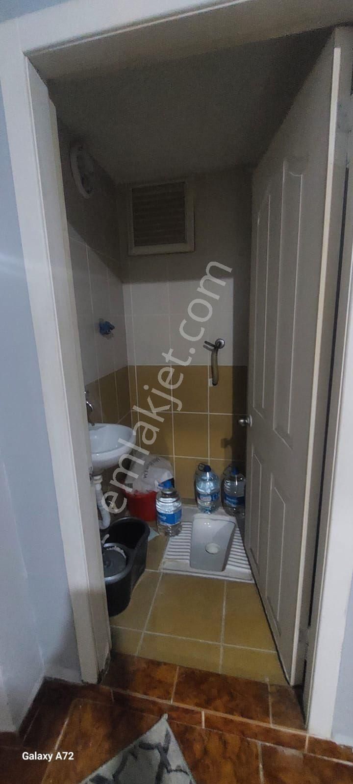 Ecem Emlaktan Kocamustafapaşada Merkeze Yakın 15 Yıllık Bina Da Köşe Giriş Kat - Görsel 7