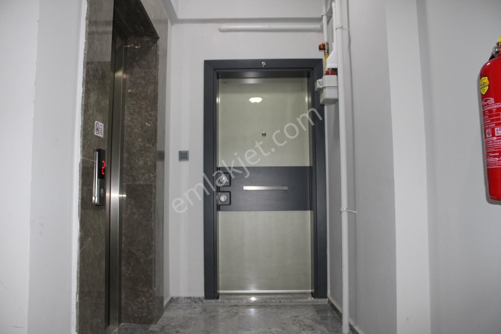 Mir'den Bahçelievler Baltaş Kon.özel Yapım Lüks 3+1 Daire - Görsel 10