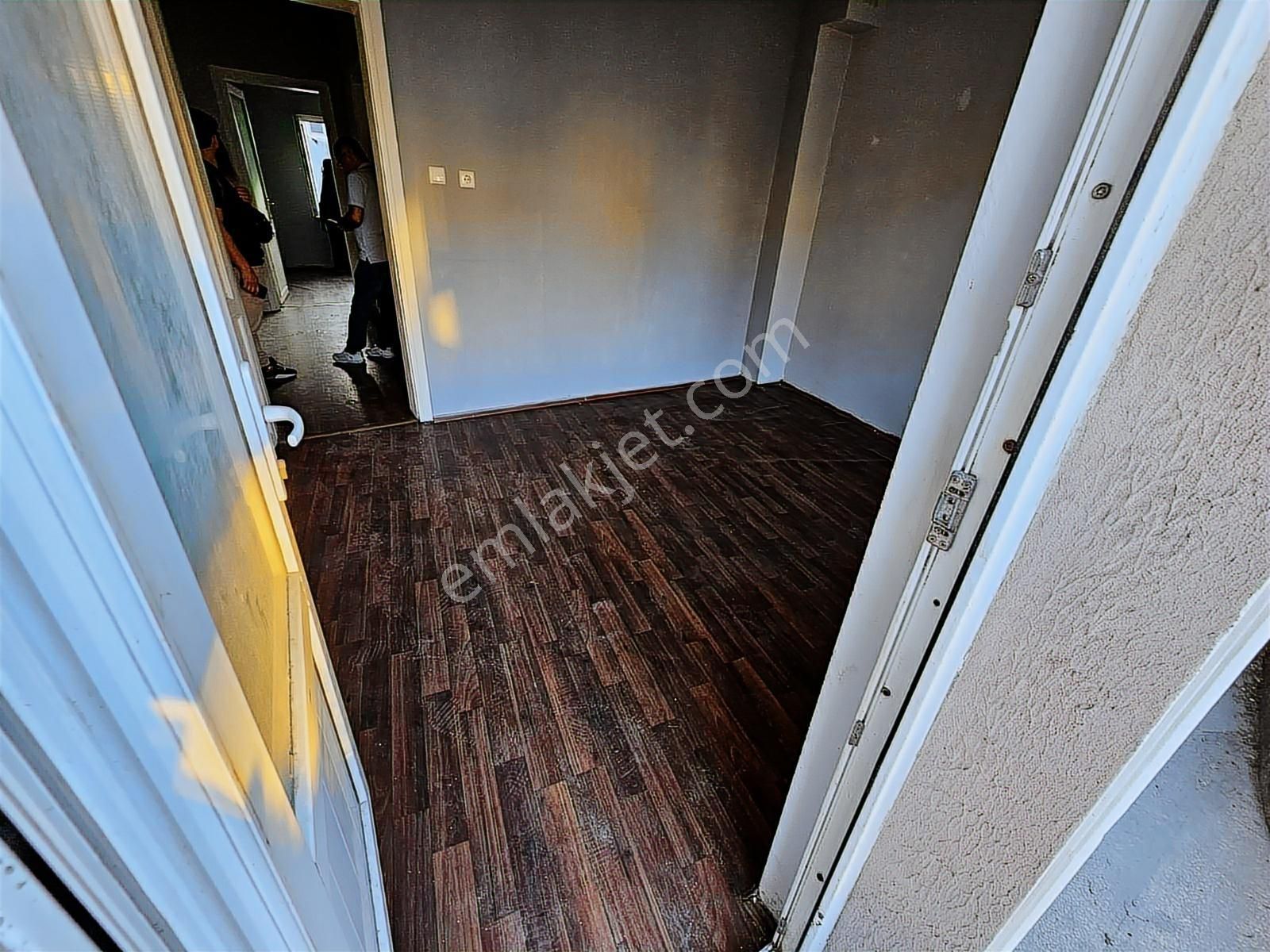 Topkapı Caddesi Üzeri Merkezi Konum 100mk3+1 Çift Cephe 30.000tl - Görsel 17