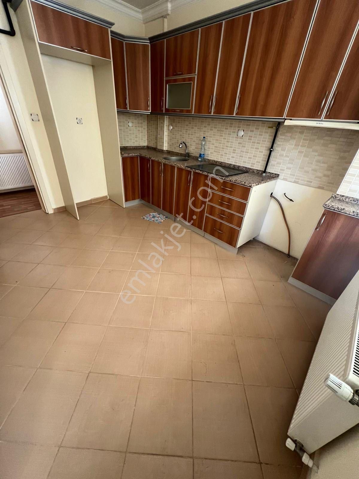 Aydın / Nazilli – Yeni Mahalle Şehir Merkezinde Satılık Komple Müstakil Bina - Görsel 6