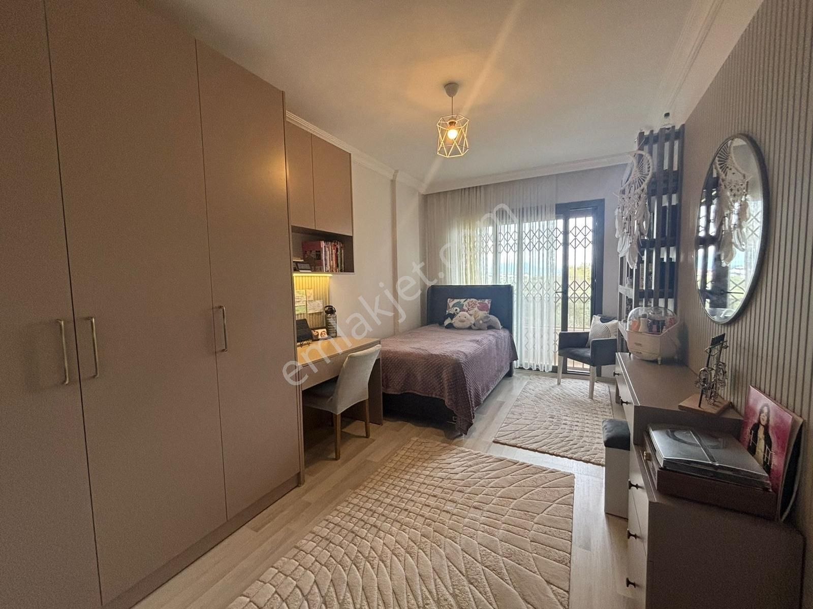 Qzen' Den Altıntepe'de Bağımsz Giriş Ve Bahçeli 220 M2 4+1 Villa - Görsel 14