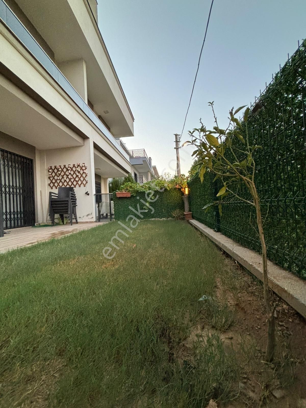 Qzen' Den Altıntepe'de Bağımsz Giriş Ve Bahçeli 220 M2 4+1 Villa - Görsel 26