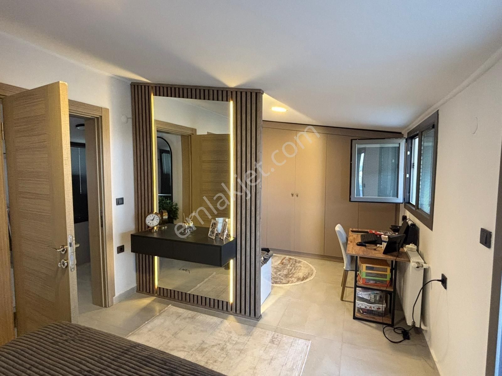 Qzen' Den Altıntepe'de Bağımsz Giriş Ve Bahçeli 220 M2 4+1 Villa - Görsel 16