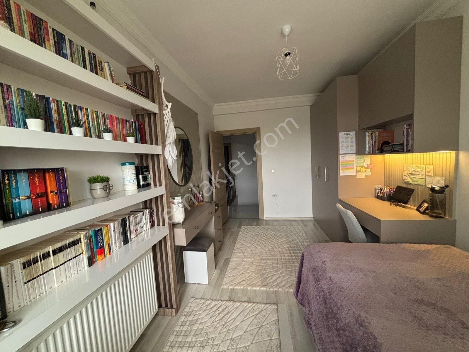 Qzen' Den Altıntepe'de Bağımsz Giriş Ve Bahçeli 220 M2 4+1 Villa - Görsel 11