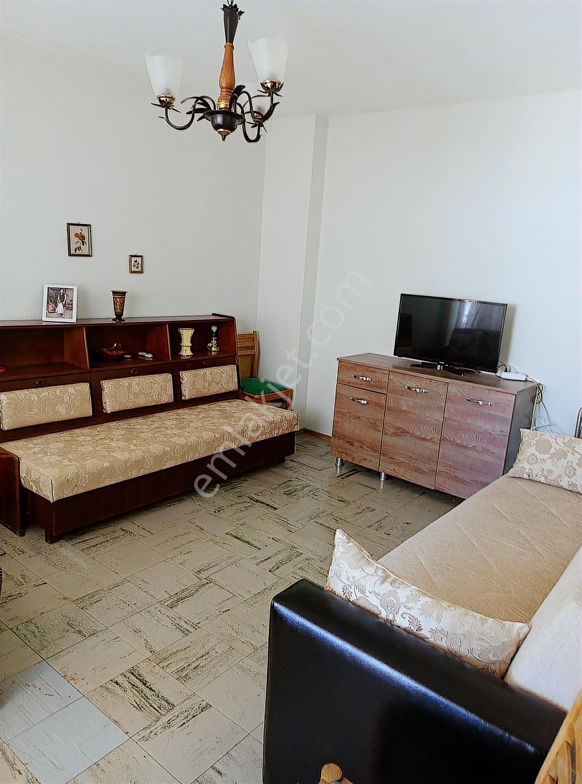 Yalova Çiftlikköy Başkent 3 Sitesinde Manzaralı Satılık 1+1 - Görsel 3