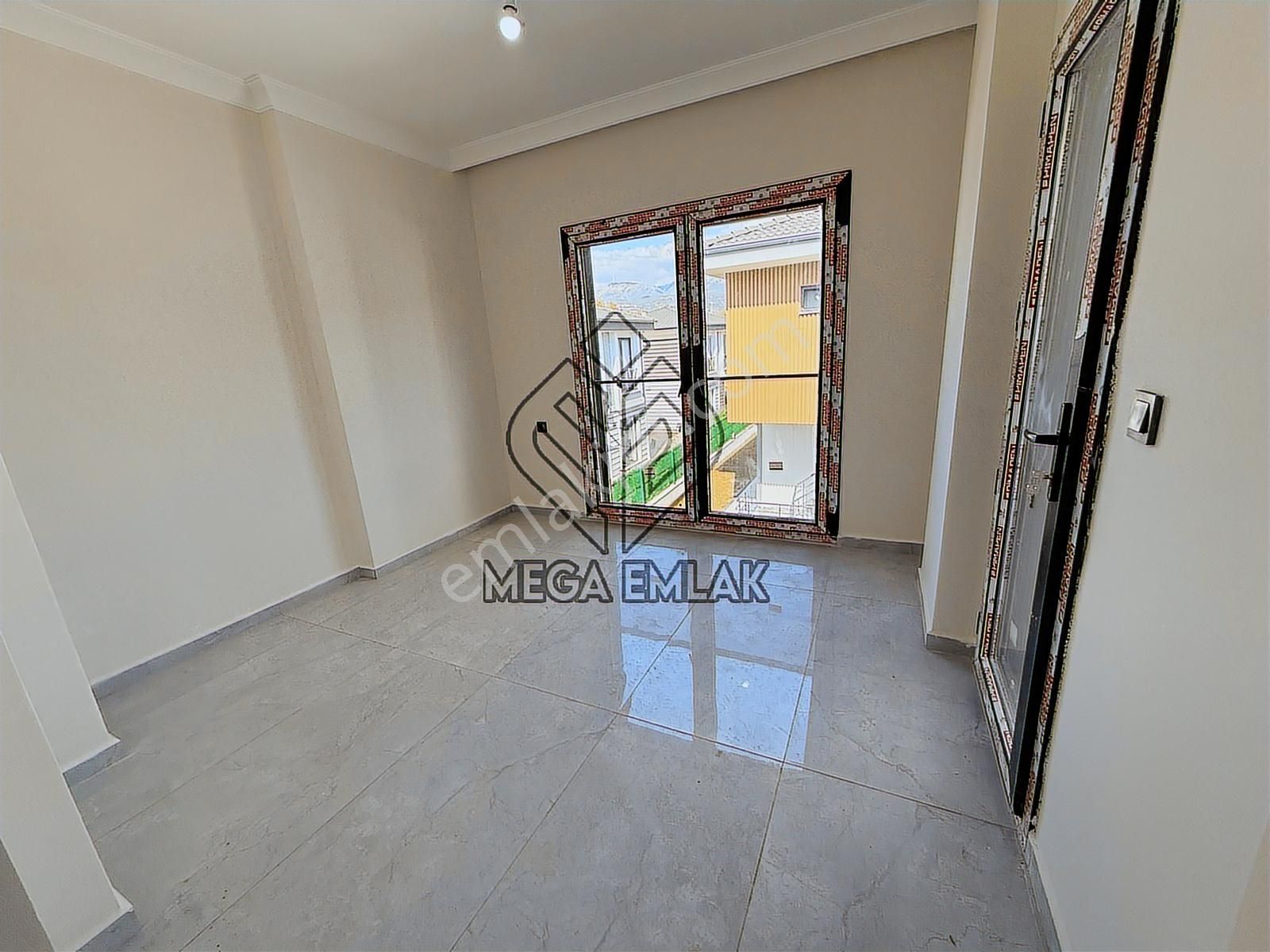 Yeniköy Villa Bölgesinde Site İçi 3+1 Villa (bodrum Katlı) - Görsel 17