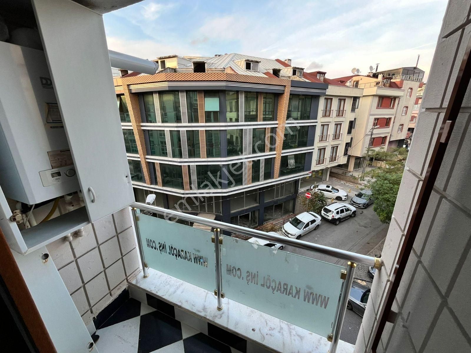 Çekmeköy Görgülü Nün Arka Sokağında 2+1 100m² - Görsel 16