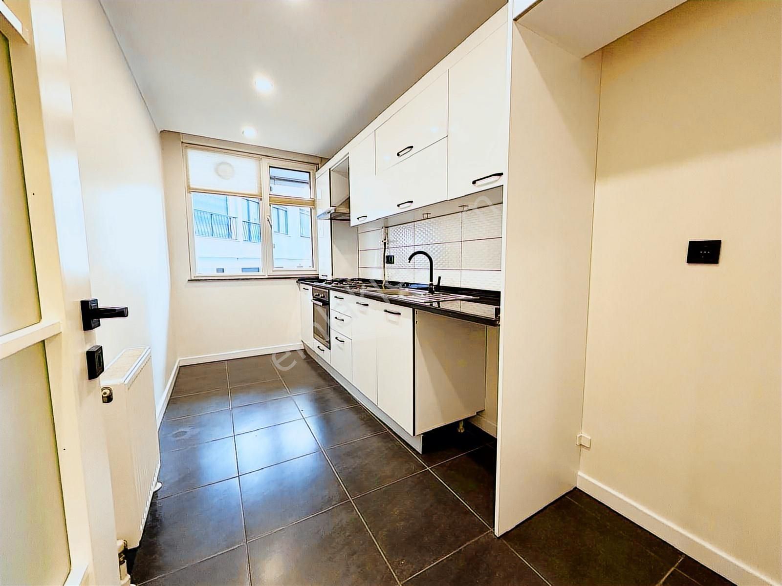 █ Konfor █ İdealtepe'de Merkezi Konum Taşınmaya Hazır Lüks 3+1 - Görsel 8