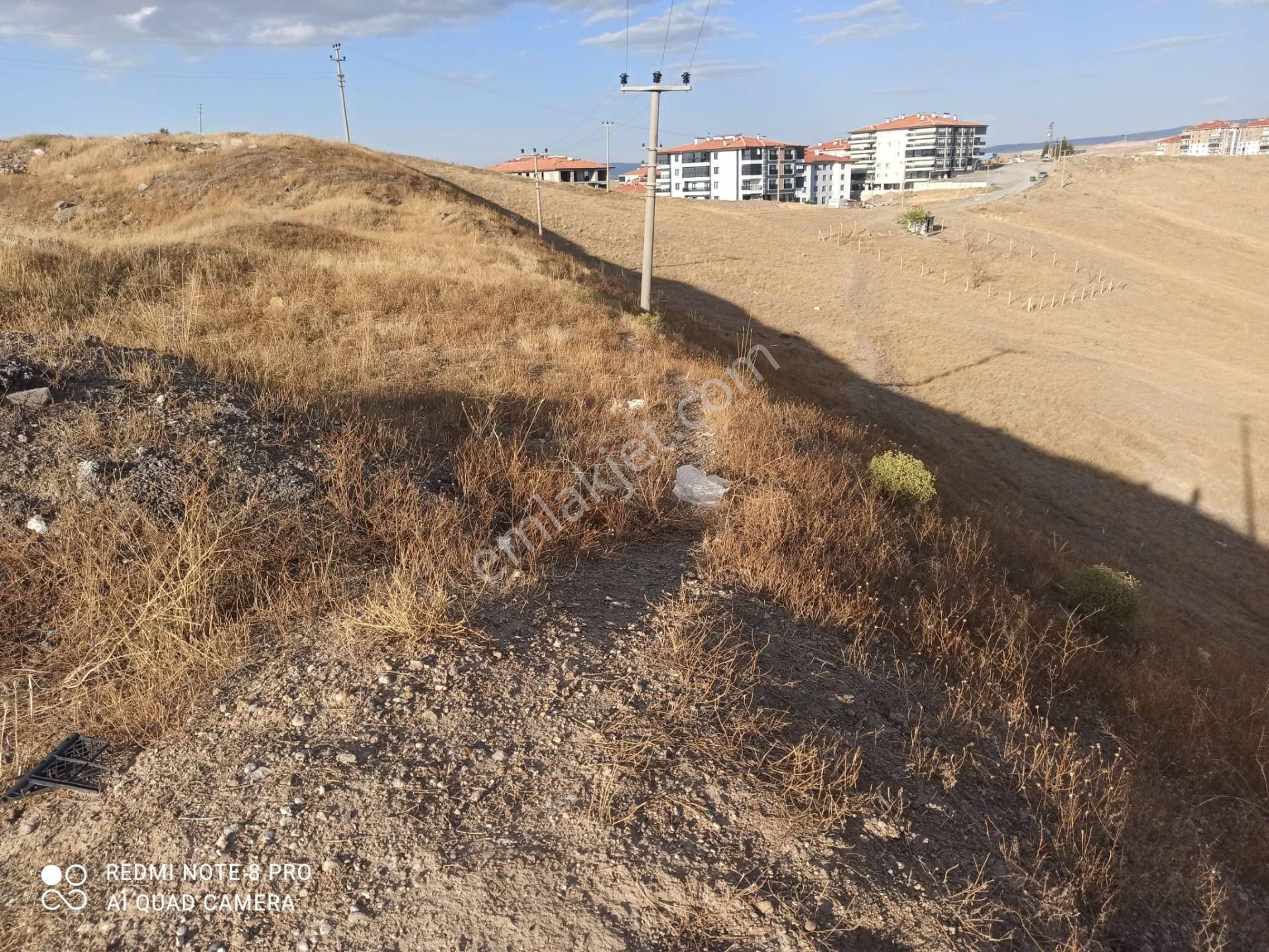 Altınova Yerşelimin İçinde 8 Kat İmarlı 20 Metre Cadde Cepheli Fırsat Arsa - Görsel 2