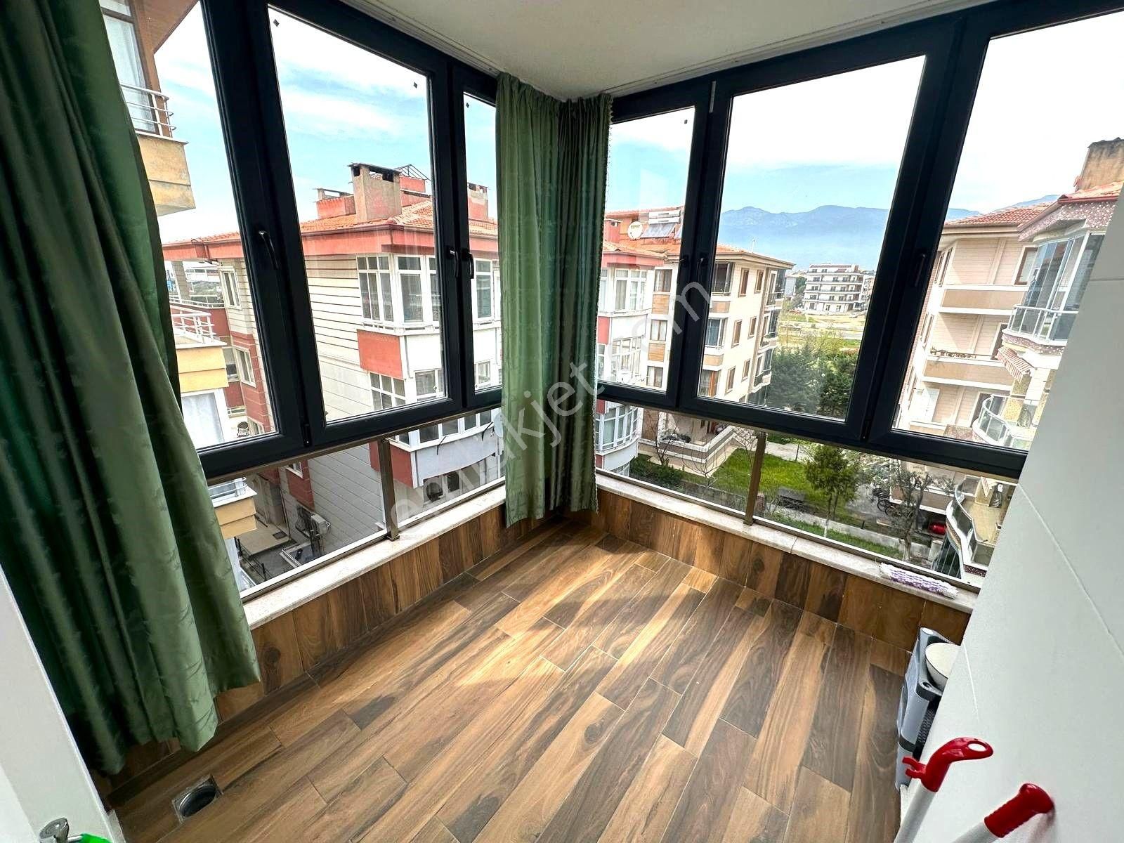 Yüksel'den Satılık Akçay Merkezde Yeni Binada Öncephe Çift Balkonlu Daire - Görsel 23