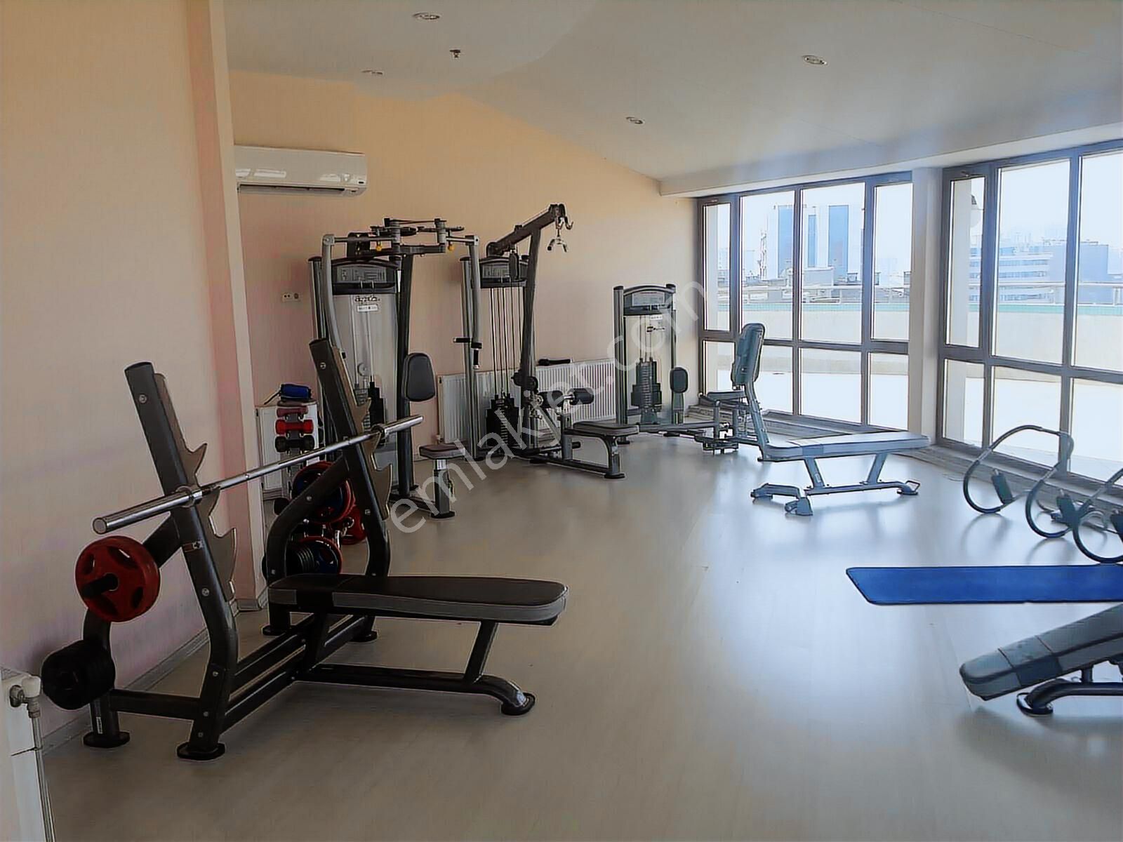 Papatya Residence 2 Merkezi Konumda Metrobüse 5 Dakika 1+0 - Görsel 28