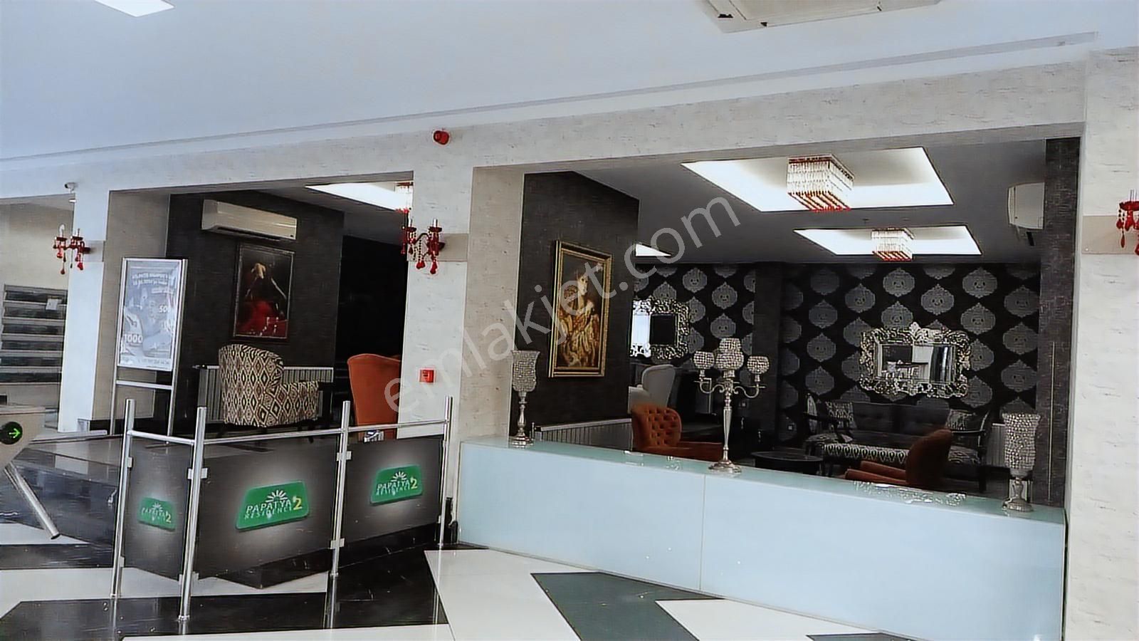 Papatya Residence 2 Merkezi Konumda Metrobüse 5 Dakika 1+0 - Görsel 17
