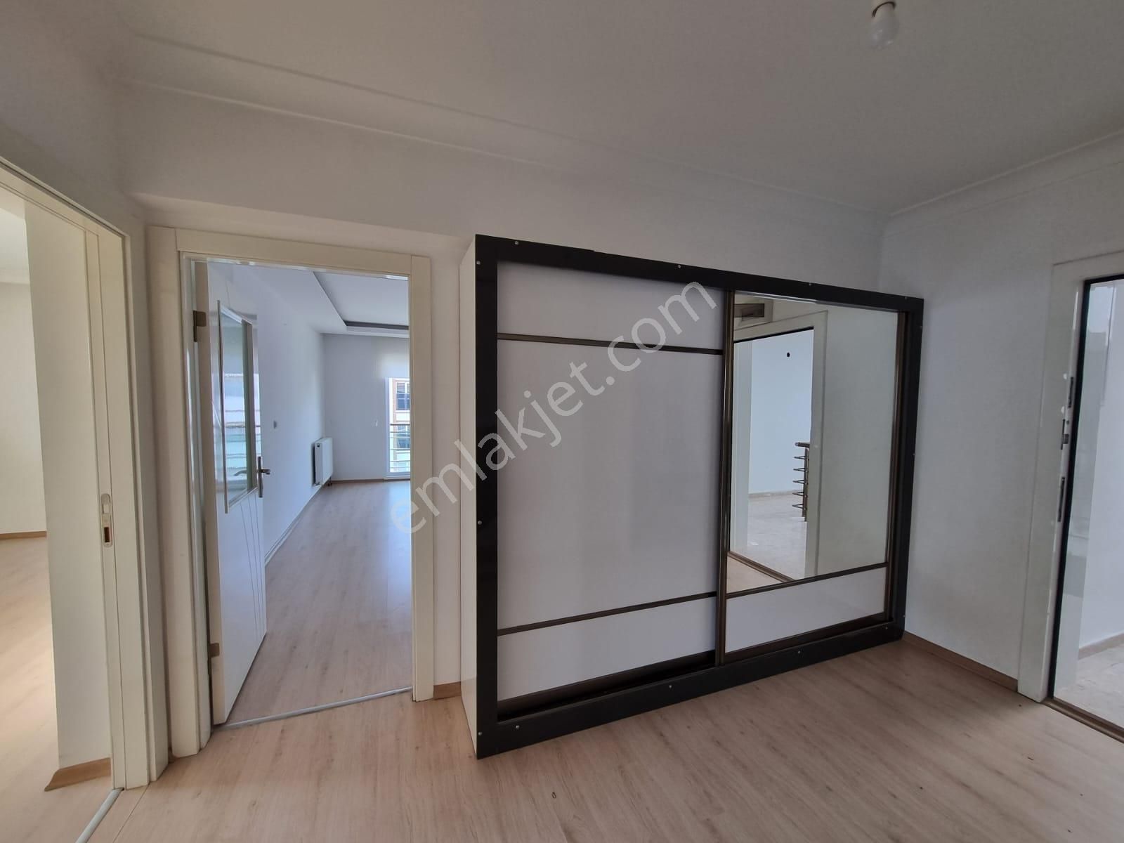 Yenikent Menderes Mahallesi 3+1 Kiralık Daire Geniş Ferah - Görsel 20
